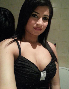 Tina High class escorts girl in Udaipur